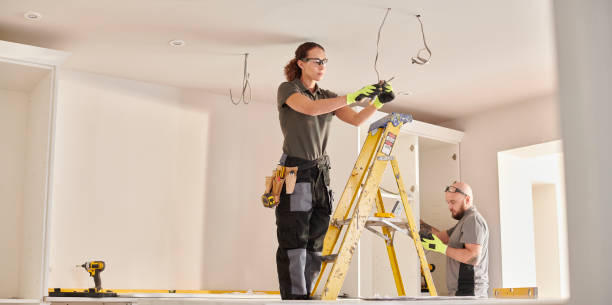 Best Licensed Electrician  in Newport, VT